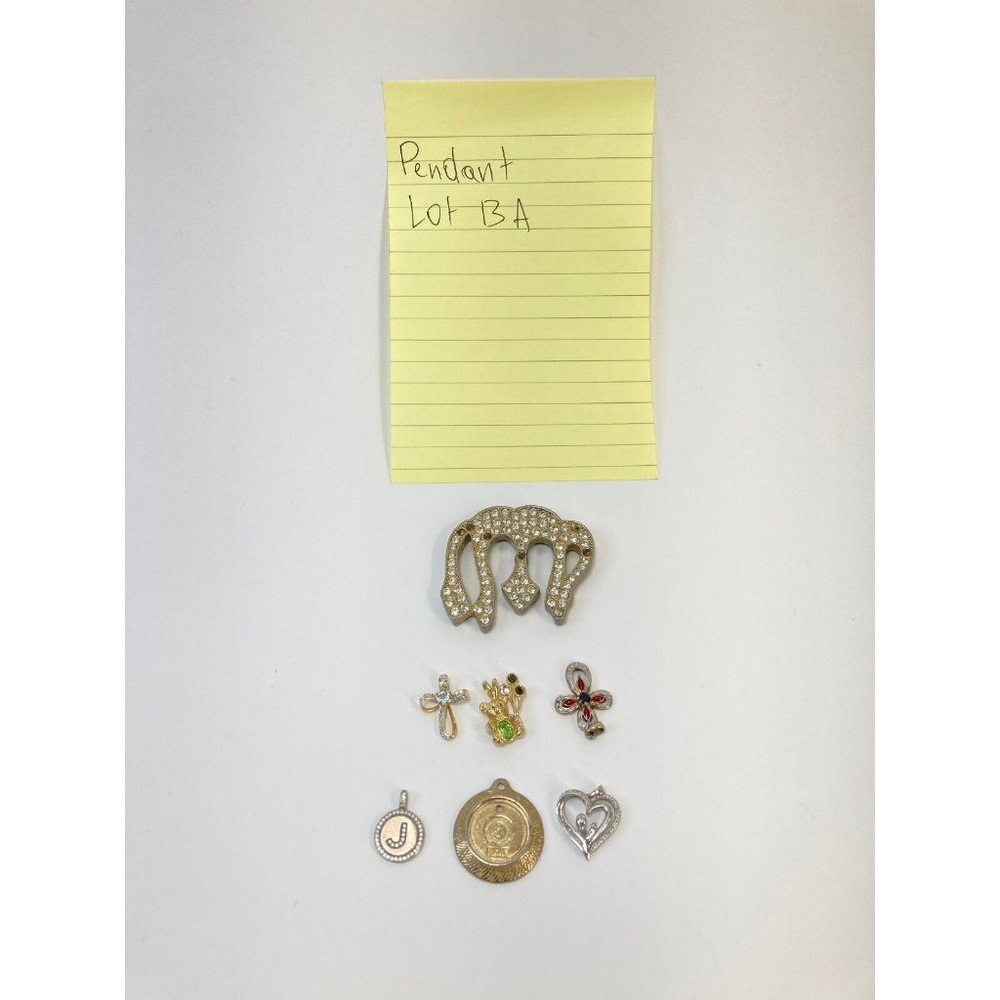 Mixed Lot of 7 Pendants Charms